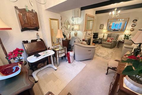 1 bedroom terraced house for sale, Ingram Square, Halifax HX1