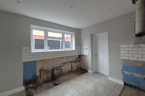 3 bedroom semi-detached house to rent, Rosemary Lane, West Midlands