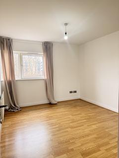 2 bedroom apartment to rent, Minerva Way, Glasgow G3