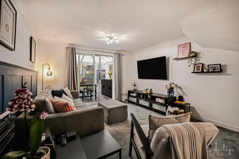 2 bedroom semi-detached house for sale, Byron Way, Killay, Swansea