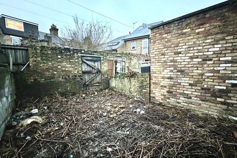 1 bedroom flat for sale, 257A Wick Road, Hackney, London, E9 5DG