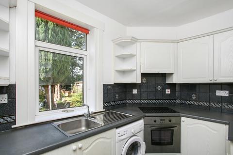 2 bedroom flat to rent, Whitson Walk, Saughton, Edinburgh, EH11