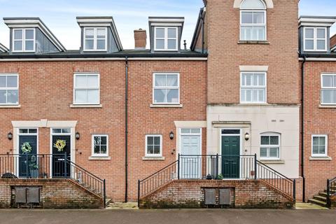 undefined, 19 Portland Walk, Diglis, Worcester.  WR1 2NR