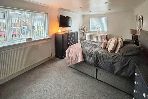 3 bedroom detached house for sale, Spilsby Close, South Yorkshire DN4