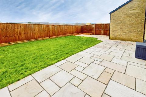 4 bedroom detached house for sale, Egerton Close, Brighouse, West Yorkshire