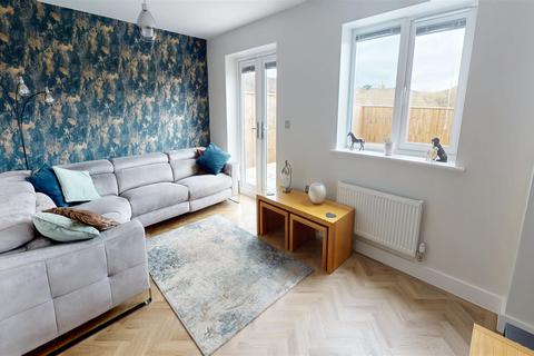 4 bedroom detached house for sale, Egerton Close, Brighouse, West Yorkshire