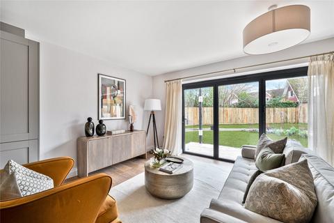 undefined, Carlton Road, Surrey GU21