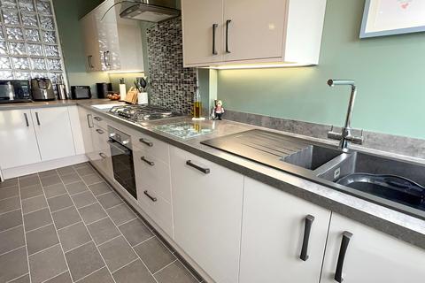 3 bedroom terraced house for sale, Deer Park Road, Newton Abbot, TQ12