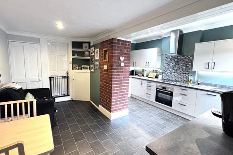 3 bedroom terraced house for sale, Deer Park Road, Newton Abbot, TQ12