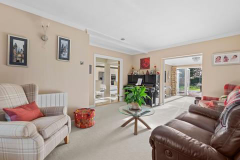 5 bedroom detached house for sale, Marlow Road, High Wycombe, HP11