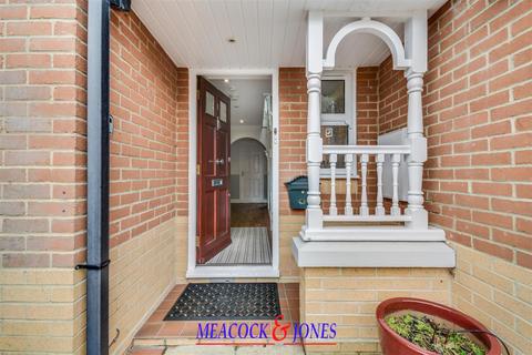 4 bedroom detached house for sale, Thaxted Green, Hutton, Brentwood