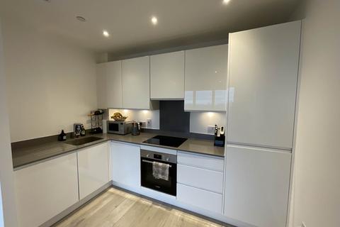 1 bedroom flat to rent, Cargo House, 1 Silley Weir Promenade,