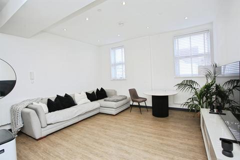 2 bedroom flat for sale, William Street, Gilfach, BARGOED