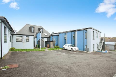 2 bedroom flat for sale, William Street, Gilfach, BARGOED