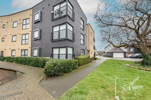 2 bedroom apartment to rent, Greenview House, 1 Westwood, Gravesend