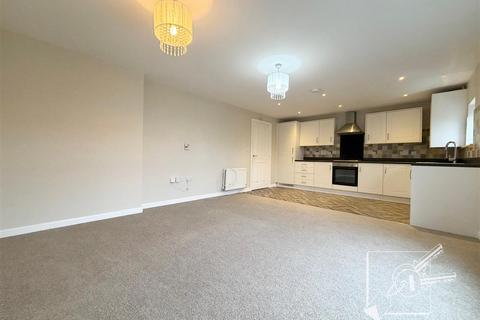 2 bedroom apartment to rent, Greenview House, 1 Westwood, Gravesend