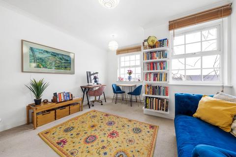 1 bedroom flat for sale, Ashby Mews, SW2