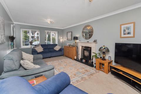 4 bedroom detached house for sale, Prestbury Drive, Eccleston, WA10
