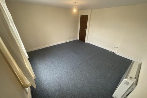 1 bedroom flat to rent, Evesham Road, Cheltenham GL52