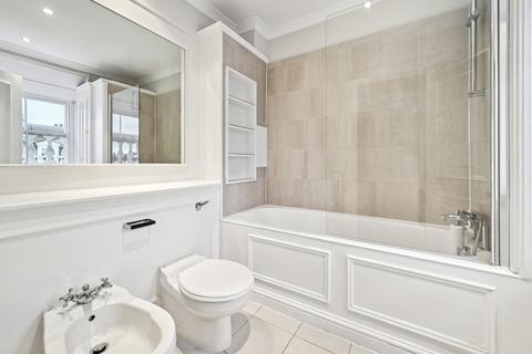 3 bedroom apartment for sale, Cranley Gardens, London, SW7