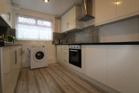 2 bedroom terraced house for sale, Grange Road, London, E13