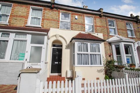 3 bedroom terraced house to rent, Michael Road, Leytonstone, London, E11 3DY
