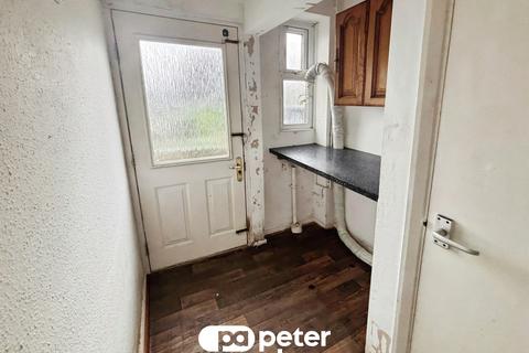 3 bedroom terraced house for sale, Brynglas Avenue, Pontllanfraith, Blackwood
