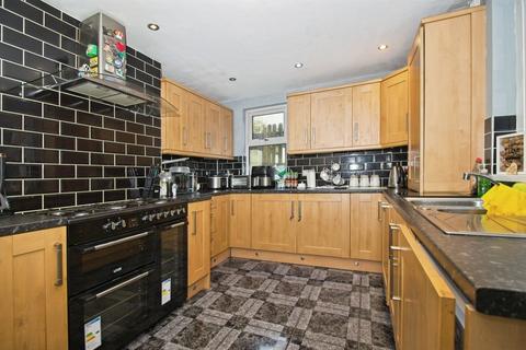 undefined, Upton Street, Porth