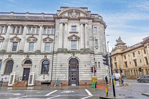 undefined, Hull HU1