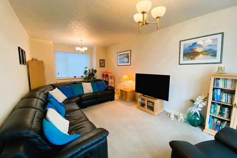 3 bedroom semi-detached house for sale, 268 Broadway, Chadderton, Oldham, OL9 9QU