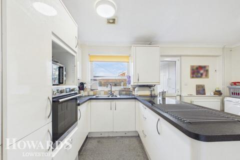 undefined, Sea View Walk, Pakefield