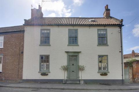 undefined, Church Street, Welton
