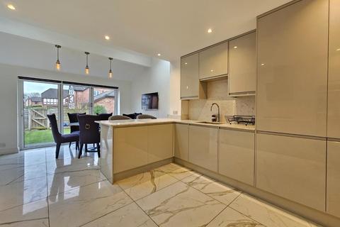 undefined, Birchtree Close, Bowdon