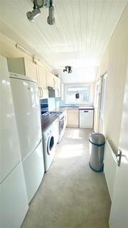4 bedroom terraced house to rent, Sandling Avenue, Horfield, Bristol