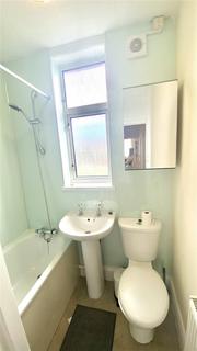 4 bedroom terraced house to rent, Sandling Avenue, Horfield, Bristol