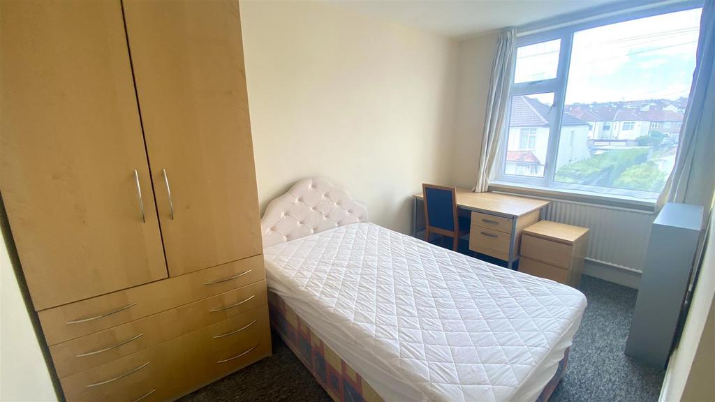 Room 4