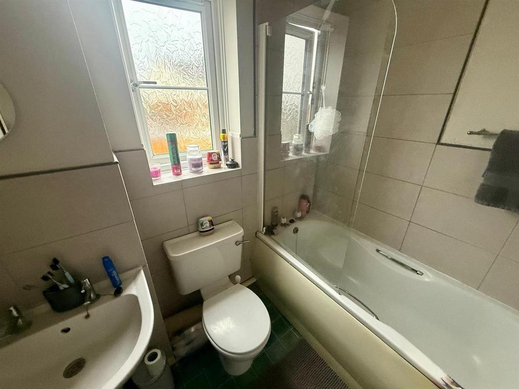 Bathroom.jpeg