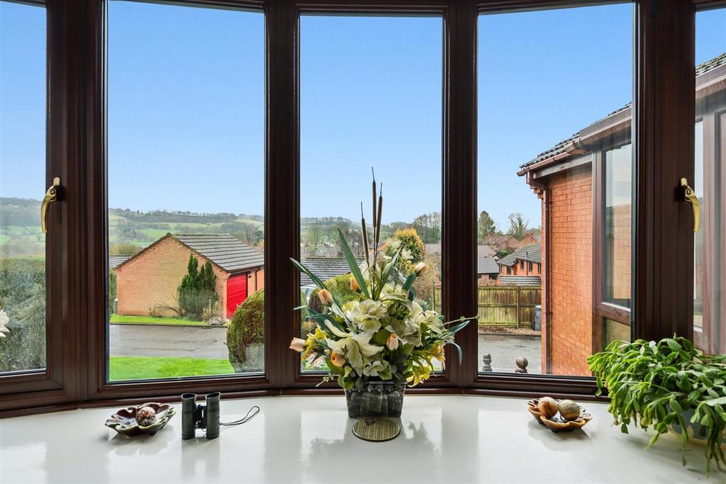 Lounge - bay window and view.jpg