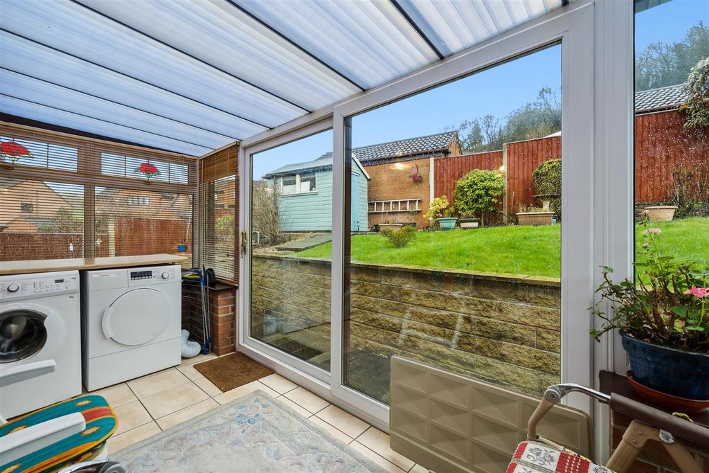 Sun Room - utility area.jpg