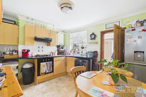 2 bedroom terraced house for sale, Winchelsea Road, Hastings