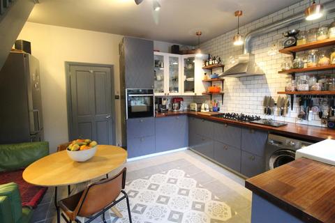 2 bedroom terraced house for sale, Moss Lane, Broadbottom, Hyde