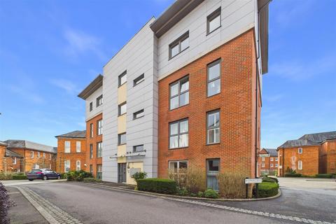 1 bedroom apartment for sale, Longley Road, Chichester