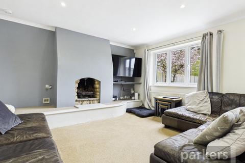 4 bedroom detached house to rent, The Downs, Standlake, Witney, Oxfordshire, OX29