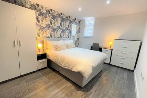 undefined, Room 3, Flat 5, Priestgate, Peterborough. PE1 1JL