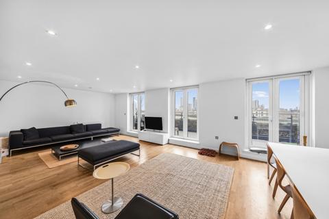 3 bedroom apartment to rent, Wharf Street London SE8