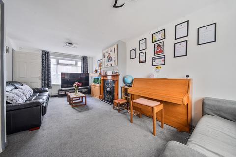 undefined, Rosedale Crescent, Earley, Reading