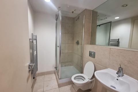 2 bedroom flat to rent, Wellington Quarter West Point, Wellington Street, Leeds, West Yorkshire