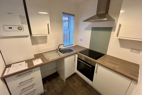 2 bedroom ground floor flat to rent, LOVELY GROUND FLOOR TWO BEDROOM FLAT WITH ALLOCATED PARKING - AVAILABLE NOW