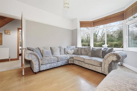 4 bedroom detached house for sale, Lincoln Road, Rochford, Essex, SS4