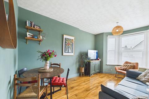 2 bedroom flat for sale, Forest Road, Torquay, TQ1 4JZ